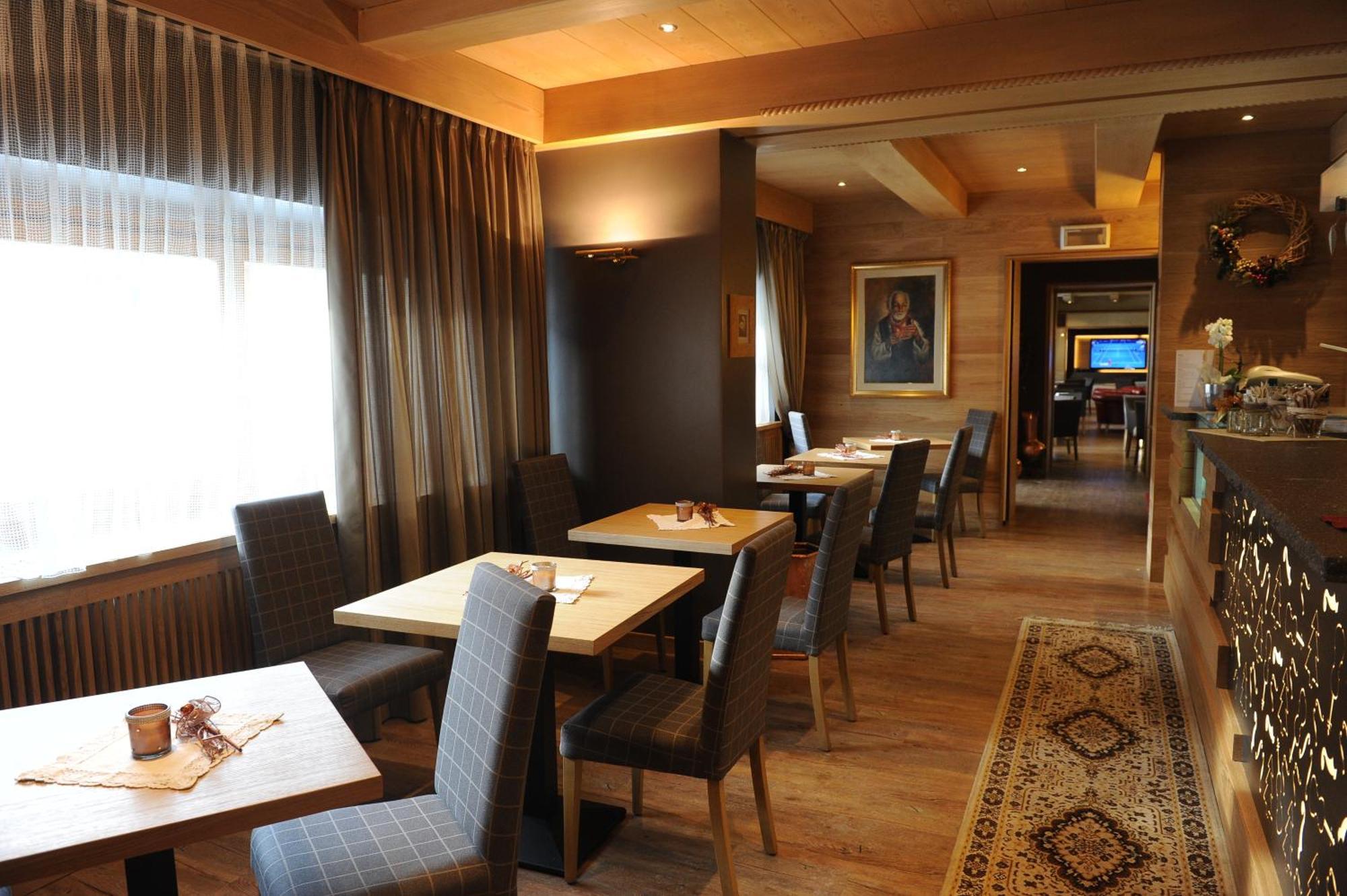 Hotel Italia Castello-Molina di Fiemme Esterno foto